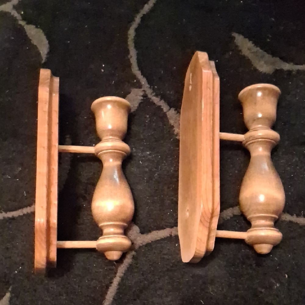 Home Interiors Glass and Wood Candle Holders - Picture 3 of 3